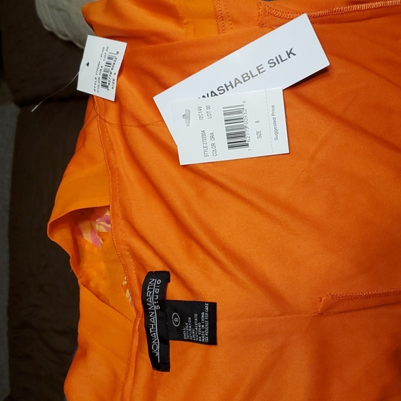 Silk Halter Dress; sz 8 - Picture 14 of 15